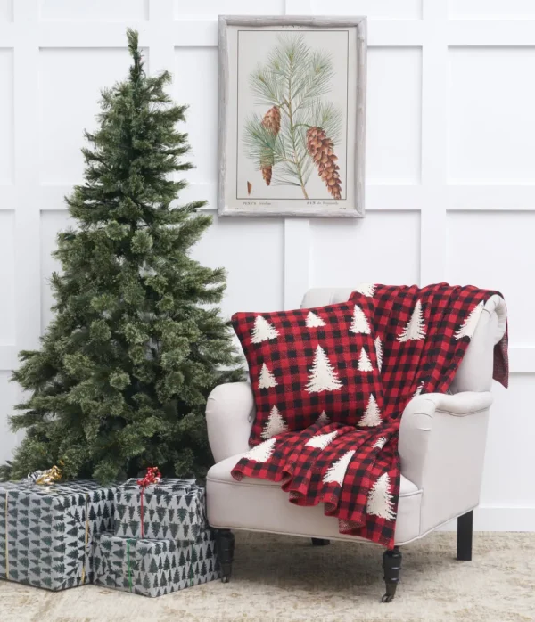 Buffalo Plaid Trees Knitted Throw