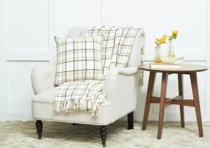 Honey Bee Plaid Throw